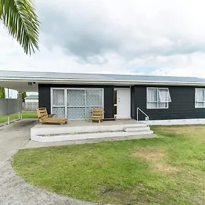 Guest house Mount Maunganui House, Tauranga