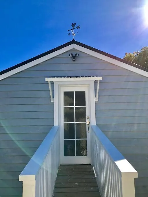 Historic Barn Loft - Private & Spacious Tauranga 0*,